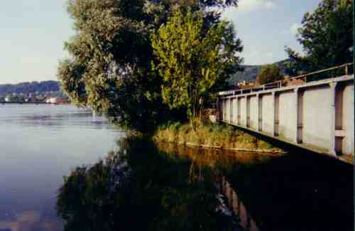 aare2.jpg (12558 bytes)